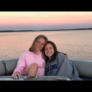 Meet your Posher, Sophie